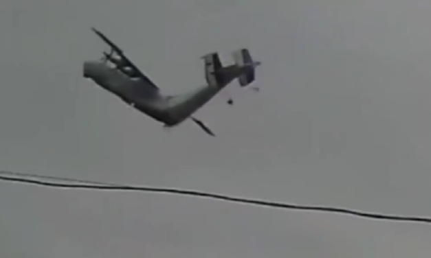 VIDEO Snimljen pad golemog ruskog vojnog transportnog aviona. Prepolovio se u zraku