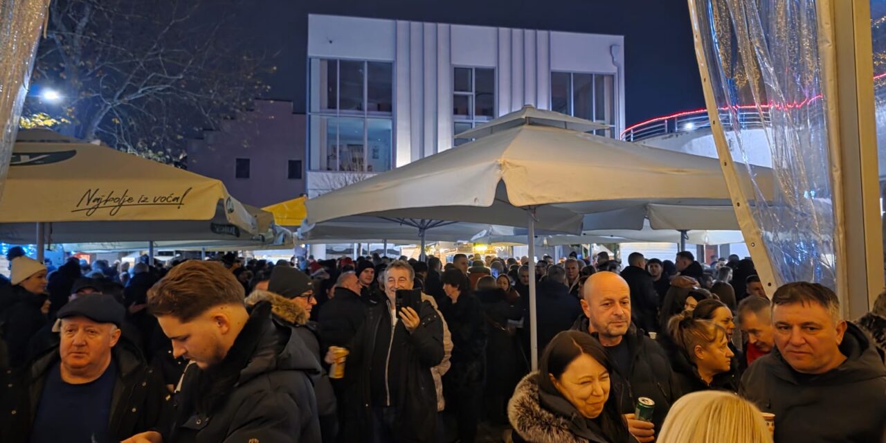 Veliki broj posjetitelja na završnoj večeri Adventa u Kiseljaku