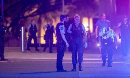 Iza napada na plaži Bondi u Sydneyu stoje otac i sin: Broj poginulih popeo se na 16