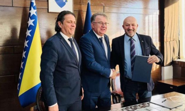 Potpisan sporazum o osnovici i bodu za obračun plaća za 2026. u FBiH. Evo koliko će iznositi