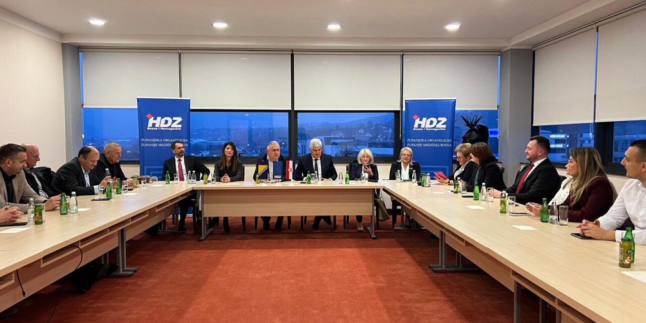 U Vitezu održana sjednica Županijskog odbora HDZ-a BiH Srednjobosanske županije