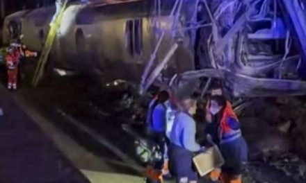 Španjolska istražuje uzrok željezničke nesreće s najmanje 39 poginulih