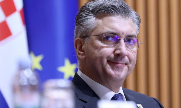 Plenković o promjeni politike proširenja EU: Ako se Ukrajini ubrza put u EU, u tom vlaku treba biti i BiH