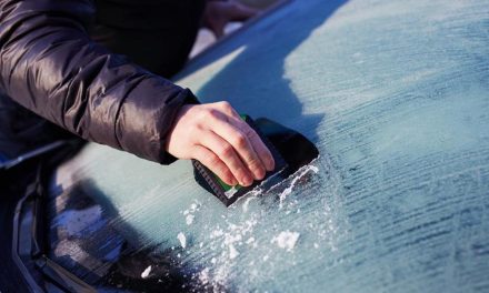 Stručnjaci dali 10 savjeta kako voziti po snijegu i ledu: Ovo svi vozači trebaju znati