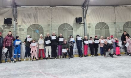Završena prva škola klizanja Univerzalne sportske škole „Sparta“