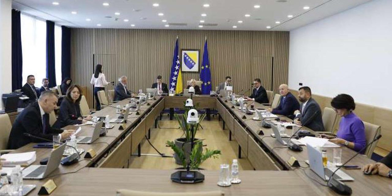 Zakonske izmjene, zajam Svjetske banke i mjere zaštite domaće industrije na dnevnom redu