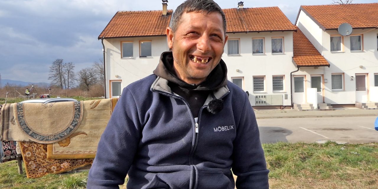 Video: Berem željezo po smeću, nekad pronađem hranu pa donesem kući