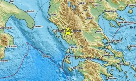 Jak potres pogodio Balkanski poluotok: Stanovnici istrčali iz svojih domova
