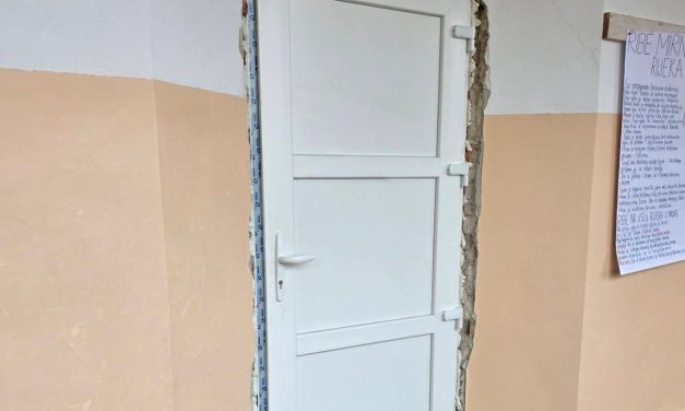 Sigurniji i ljepši prostor za učenike: Uspješno realiziran projekt u Osnovnoj školi Kiseljak 1“ Bilalovac u Hrastovima