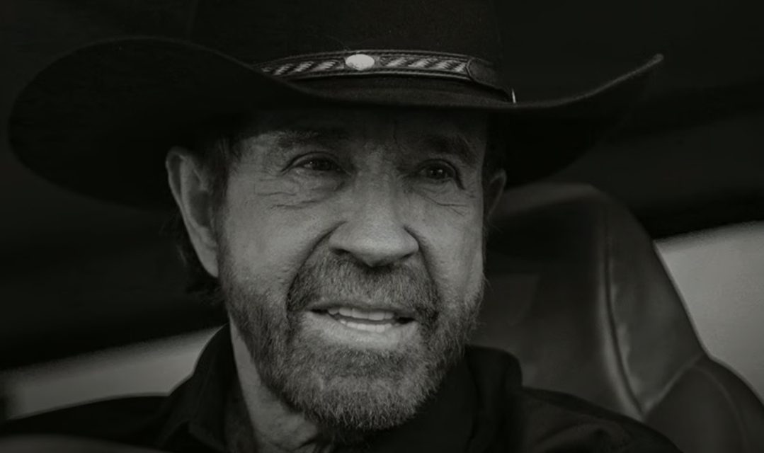 Umro je Chuck Norris