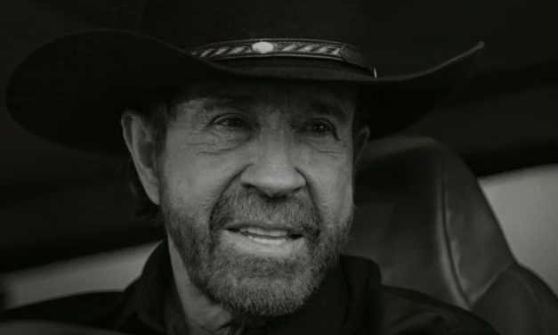 Umro je Chuck Norris