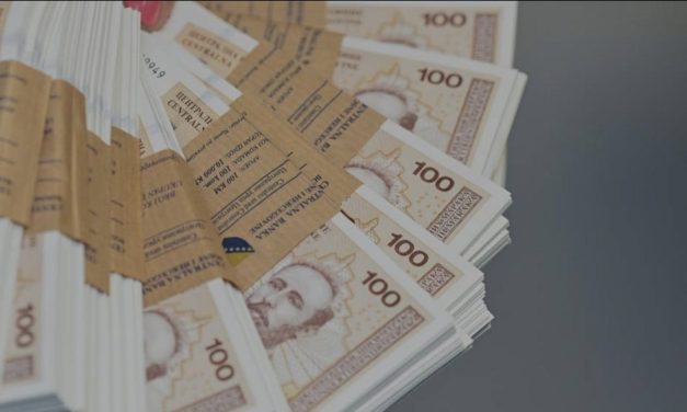 Cifra od koje boli glava! Šokirat će vas koliko su se zadužili bh. građani u samo godinu dana