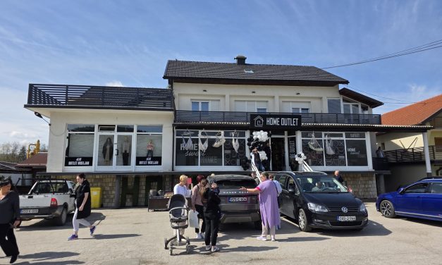 Veliko otvorenje prvog H&M Outleta u Bosni i Hercegovini: Kiseljak danas postao nova šoping destinacija!