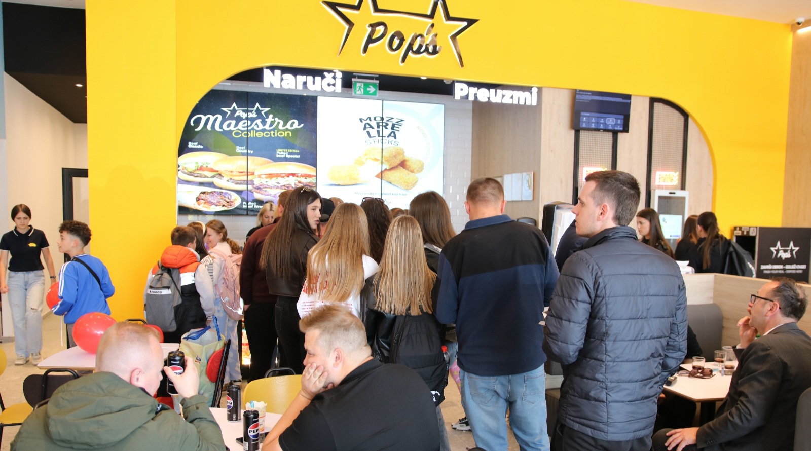 Pops Karakaj Pop’s u Kiseljaku otvorio vrata – veliki interes na dan otvorenja ...