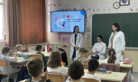 Edukativna posjeta: Stomatologinje Doma zdravlja Kiseljak učile mališane o važnosti oralne higijene