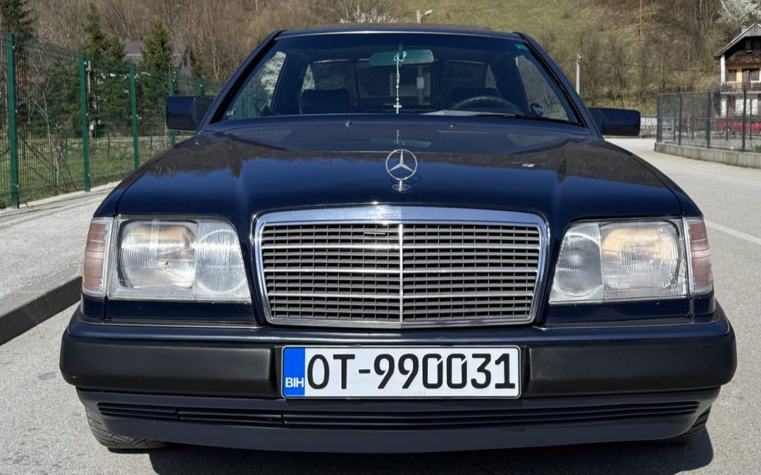 Fojnica dobila prvi registrirani oldtimer: Mercedes W124 CE Coupé