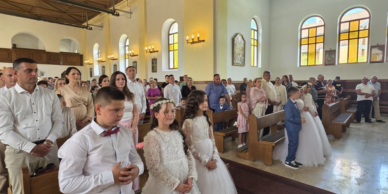 (Foto) Prva sveta pričest u župi Brestovsko