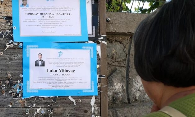 Proglašen dan žalosti u Drnišu, građani se opraštaju od ubijenog Luke. “Vladaju ogorčenost i ljutnja na sustav zbog kojeg je nastradao”
