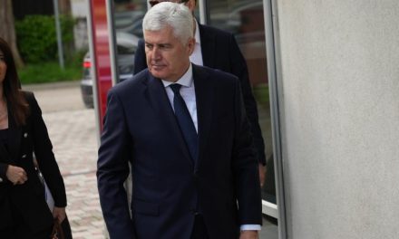 Čović poslao poruku Lučiću: Nećemo dozvoliti švercerima i ratnim profiterima da komentiraju vrijednosti Domovinskog rata