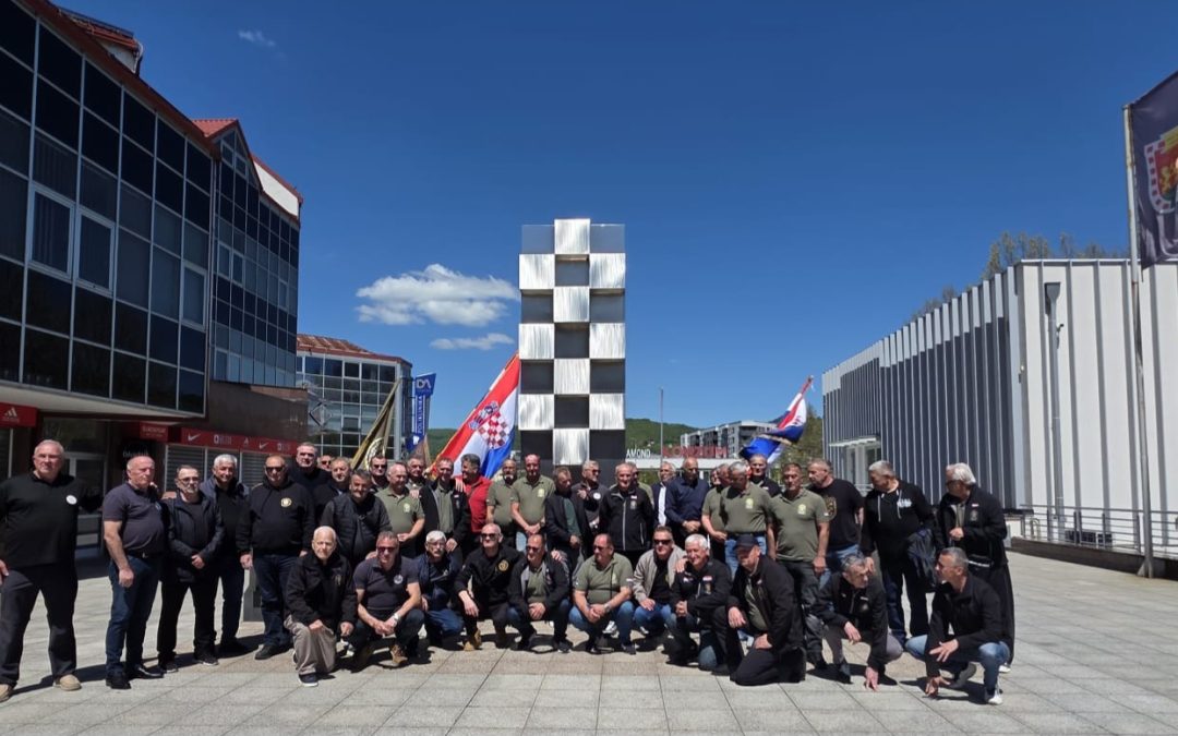Emotivan povratak vitezova: Članovi Udruge HVO Zadar i veterani 9. gardijske brigade HV posjetili Kiseljak