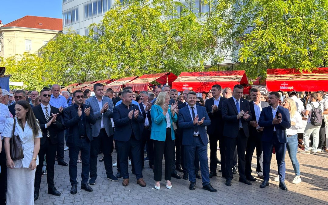 (FOTO) Najdinamičniji dan središnjeg programa “Tjedan Hrvata izvan Republike Hrvatske” na Europskom trgu u Zagrebu