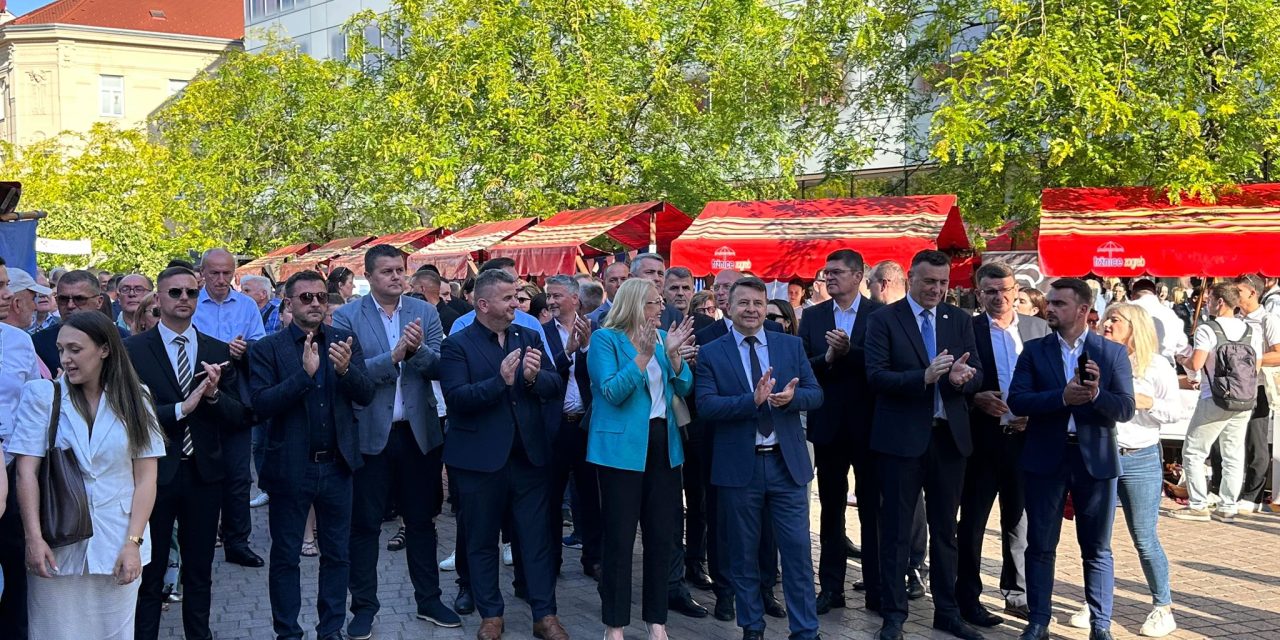 (FOTO) Najdinamičniji dan središnjeg programa “Tjedan Hrvata izvan Republike Hrvatske” na Europskom trgu u Zagrebu