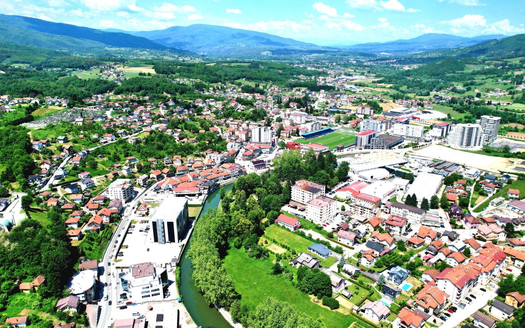 Stiže preokret: Danas sunčano i toplo, a evo kada cijelu BiH očekuju jači pljuskovi i grmljavina