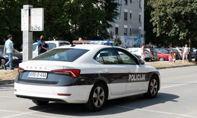 Policajac ošamario maloljetnika u Tuzli