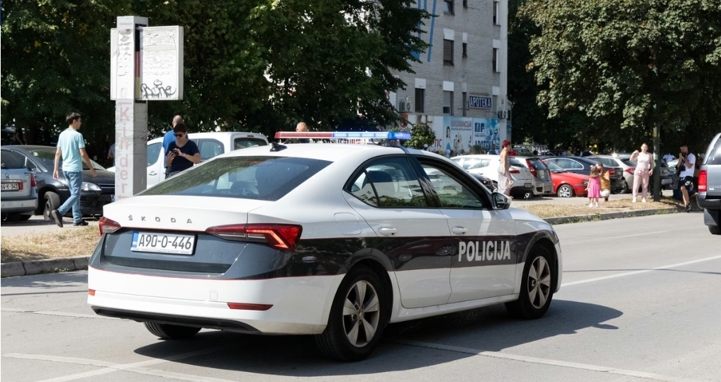 Policajac ošamario maloljetnika u Tuzli