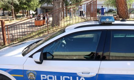 Maloljetni gejmeri poslali 220 prijetnji bombama, sumnjiče ih za terorizam