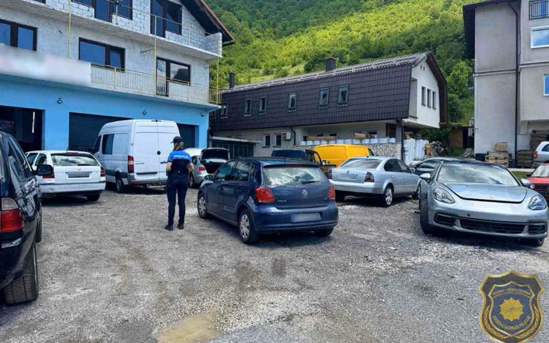 Prekucavali šasije i lažirali udese: Kako je dvojac iz BiH VARAO osiguravajuće kuće