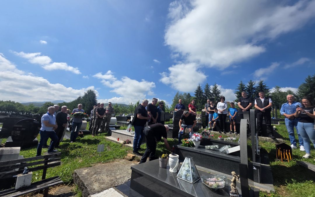 U Kiseljaku dostojanstveno obilježena 33. obljetnica pogibije pukovnika Marinka Bošnjaka