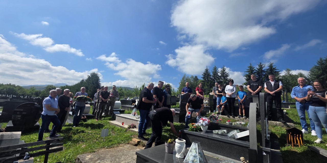 U Kiseljaku dostojanstveno obilježena 33. obljetnica pogibije pukovnika Marinka Bošnjaka