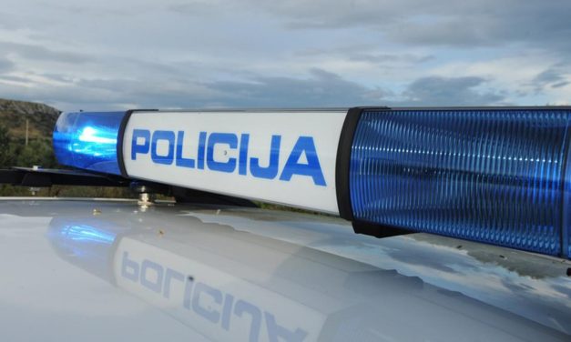 Državljanin BiH (35) majicom uznemirio prolaznike u središtu hrvatskog grada, dobio kaznu od 700 eura
