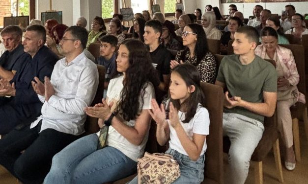 Susret riječi i slike: Večer kulture, umjetnosti i emocija u Kiseljaku