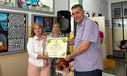 OŠ “Kiseljak 1” Bilalovac svečano ispratila učiteljicu Zekiru Zrno u zasluženu mirovinu