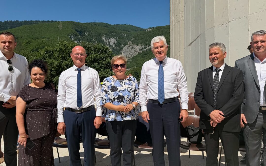 Podmilačje još jednom poslalo snažnu poruku mira, zajedništva i očuvanja vrijednosti koje povezuju hrvatski narod