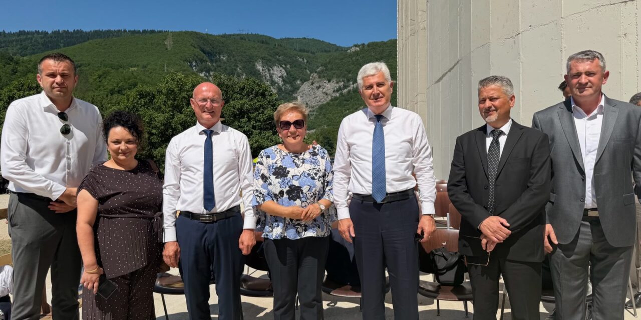 Podmilačje još jednom poslalo snažnu poruku mira, zajedništva i očuvanja vrijednosti koje povezuju hrvatski narod