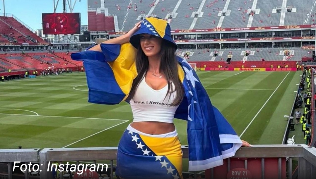 FOTO Zgodna navijačica Zmajeva oduševila sve s tribina u Torontu, evo tko je ona
