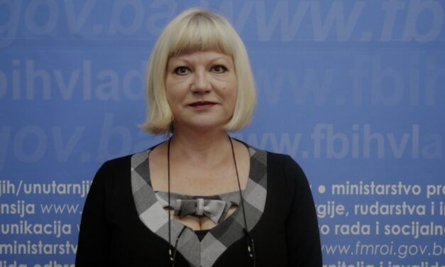Čestitka ministrice Vlasavljević Klari Drljo i Klubu vodenih sportova Orka