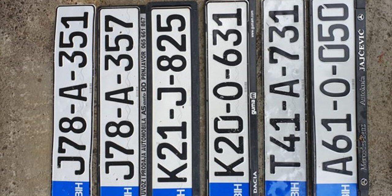 Što propisuju zakoni u BiH ako izgubite, oštetite ili vam ukradu registarske tablice s automobila?