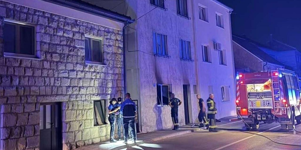 Podmetnuo požar u vlastitoj kući pa zapalio šumu: Policija u Tomislavgradu uhitila mlađeg muškarca