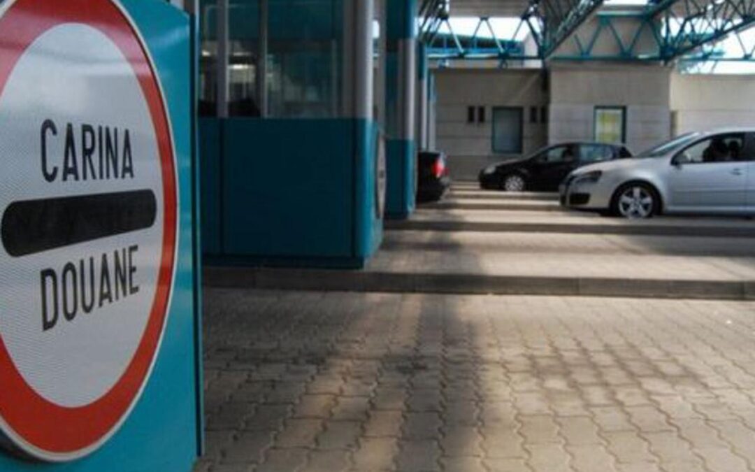 Carinici u Stuttgartu ostali u šoku kad su vidjeli gdje je muškarac iz Srbije sakrio 70.000 eura