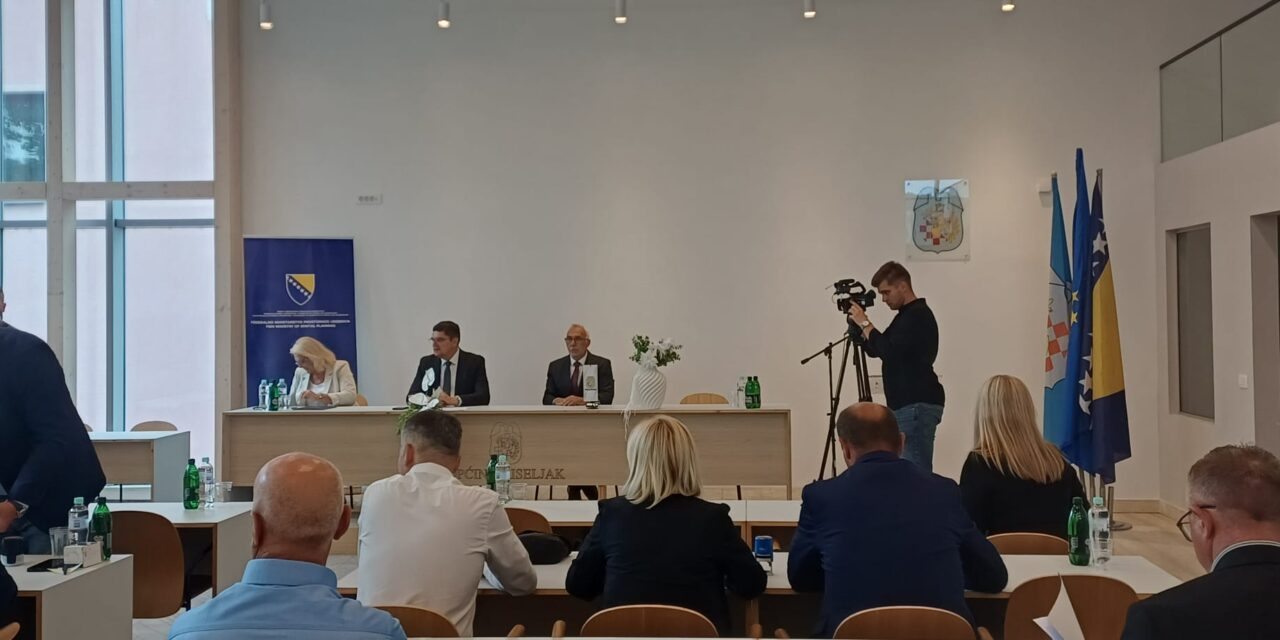 Kiseljak domaćin potpisivanja ugovora za projekte s područja KSB