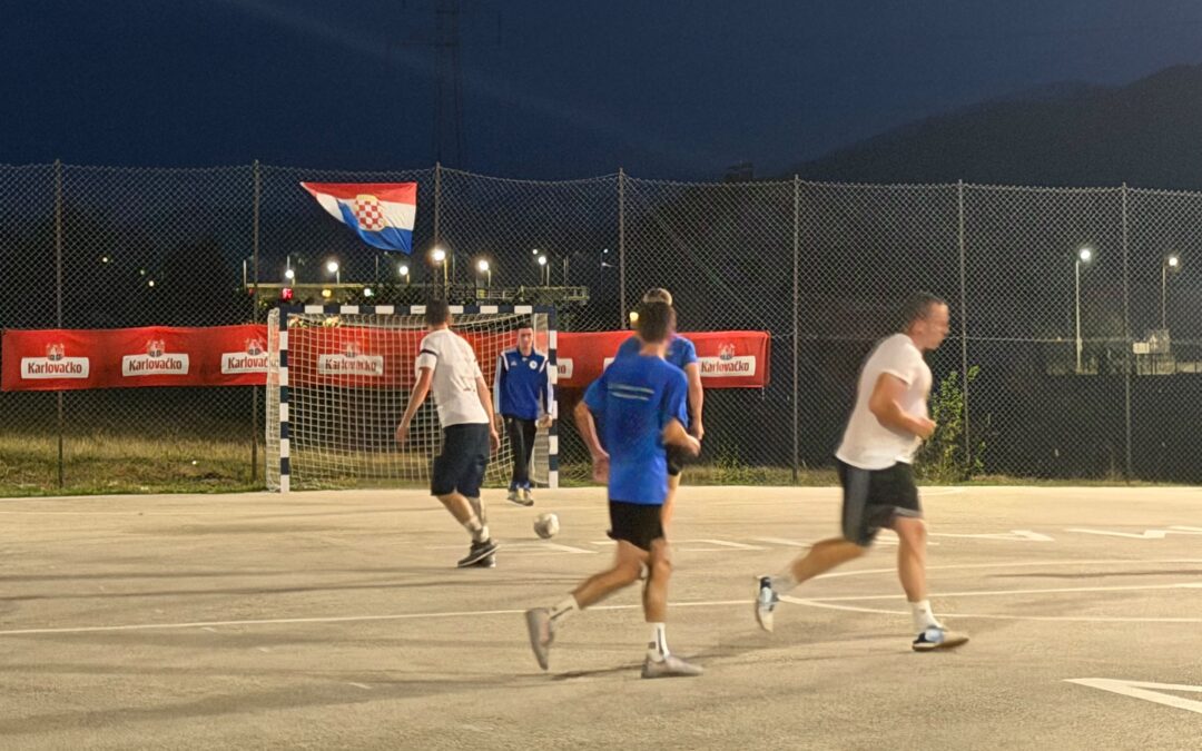MALONOGOMETNI TURNIR U LEPENICI: Restoran Regius Kresevo slavio dvaput, Dulix šped srušio Auto otpad Pavo