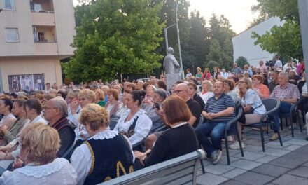 Večer Jozi Penavi u čast okupila brojne ljubitelje tradicijske glazbe i kulture