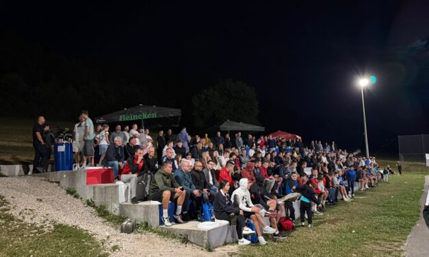 LEPENICI: Poznati polufinalisti, večeras na rasporedu borba za veliko finale!