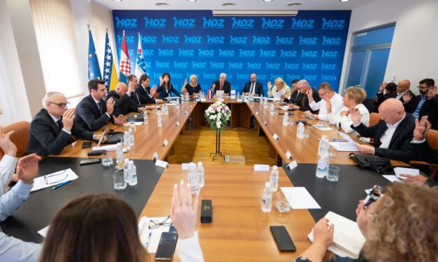 Unutarnji politički dogovor uz poštivanje ustavne strukture i načela jednakopravnosti ključan za stabilnost BiH