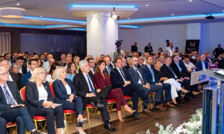Klauzura HDZ-a BiH pred Opće izbore potvrdila politički smjer – jednakopravnost Hrvata, stabilnost i europska BiH