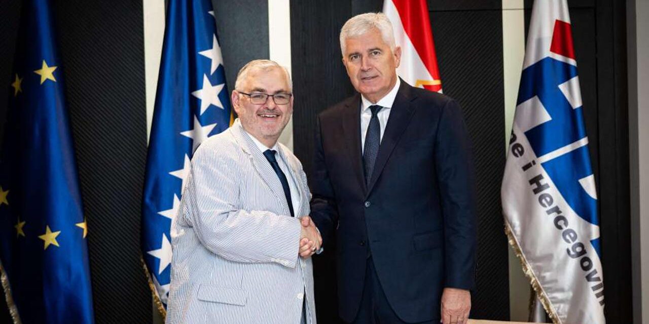 Čović i Crishock o izborima, EU putu BiH, poštivanju Ustava… Evo glavnih naglasaka